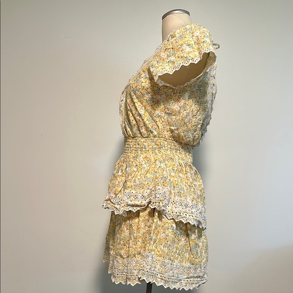 AE - Medium - Floral Lace Trim Mini Dress - Picture 7 of 10